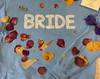パッチワーク刺繍「BRIDE」クルーネックスウェットシャツ
