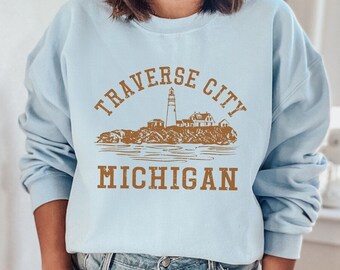 Michigan Sweatshirt, Traverse CIty Sweatshirt, State Shirt, College Sweatshirt, 70s style Graphic Shirts, Hiking & Camping Top 4RUST PBL