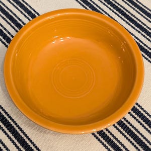 Fiesta Ware Orange Tangerine Bowl | Discontinued Vintage Ceramic | Salad Soup Fruit Cereal