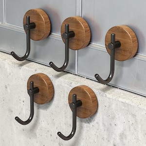Ganchos de pared multiusos de nogal / Perchas sin taladro para entrada y baño