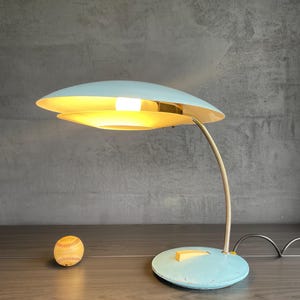Vintage bordslampa från rymdåldern, Sovjetunionen, 1971-talet