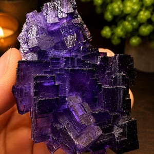 Aksu Mine Fluorite Specimen | Purple Cubic Fluorite Crystal | Collector Mineral Specimen | Gemmy Fluorite Cluster 88g imagem 2