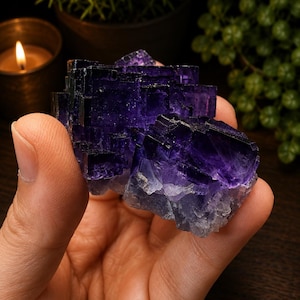 Aksu Mine Fluorite Specimen | Purple Cubic Fluorite Crystal | Collector Mineral Specimen | Gemmy Fluorite Cluster 88g imagem 4