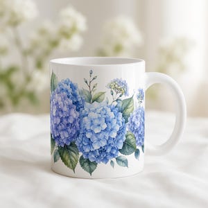 Tazza con ortensia blu, tazza da caffè con motivi floreali ad acquerello, regalo in stile cottagecore per lei, tazza in ceramica botanica, tazza da tè con tema giardino del sud, regalo per la mamma