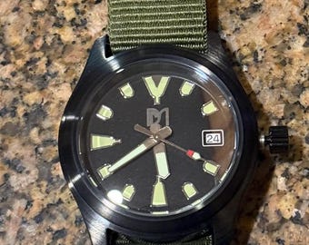 Montre Field noire automatique