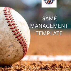 Może przedstawiać: Zbliżenie piłki do baseballu z czerwonymi szwami, leżącej na ziemnym boisku. Obraz zawiera tekst "GAME MANAGEMENT TEMPLATE" i logo "COACH YOUTH SPORTS". Piłka jest zużyta.