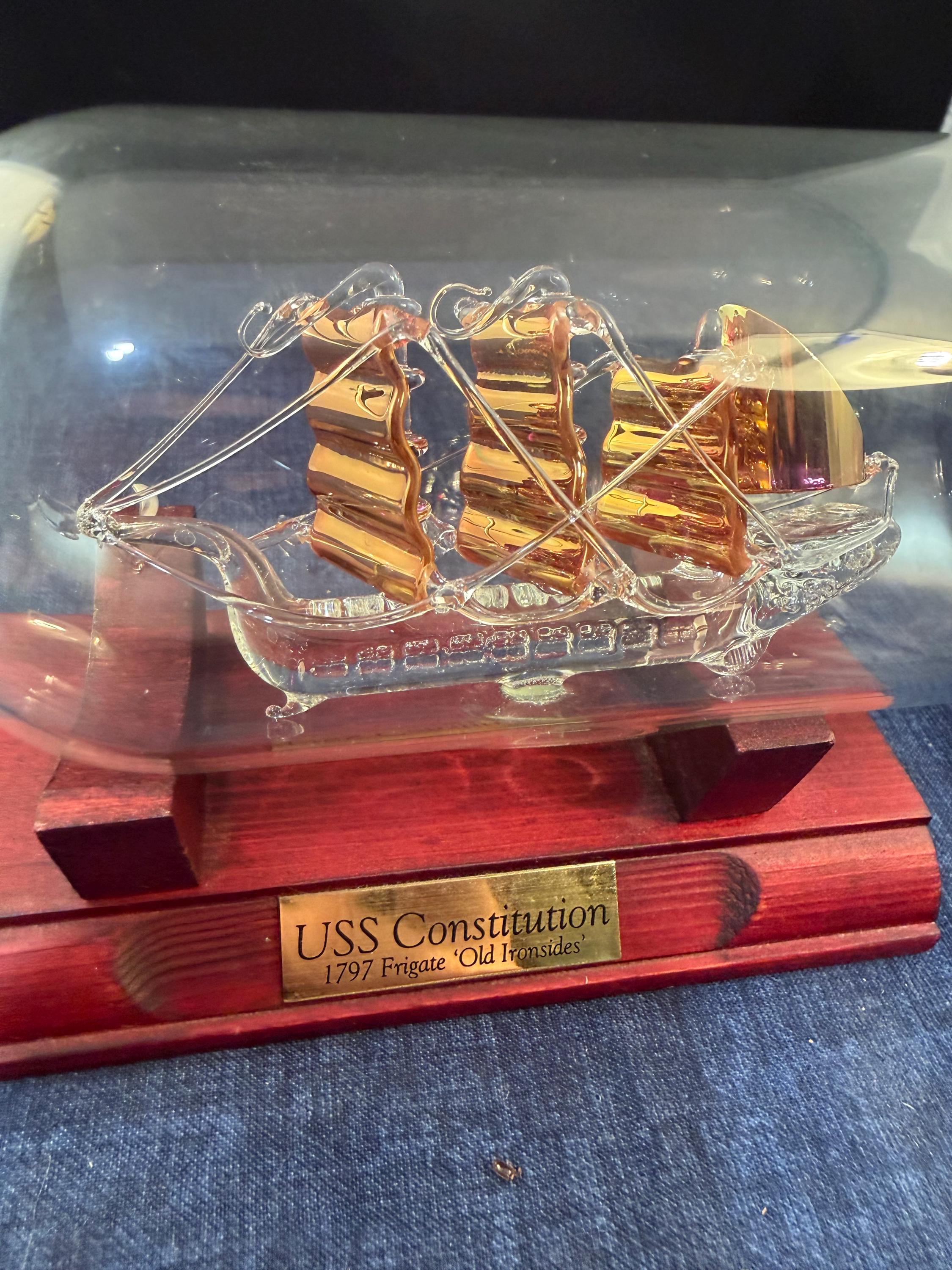 Mayflower Glass USS Constitution ガラス帆船 USS Constitution Glass Art by Mayflower Glass Ship in Bottle - Etsy