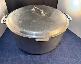 Vintage Griswold gegoten aluminium no. 11 Nederlandse oven met tegelblad 13" met deksel en onderzetter