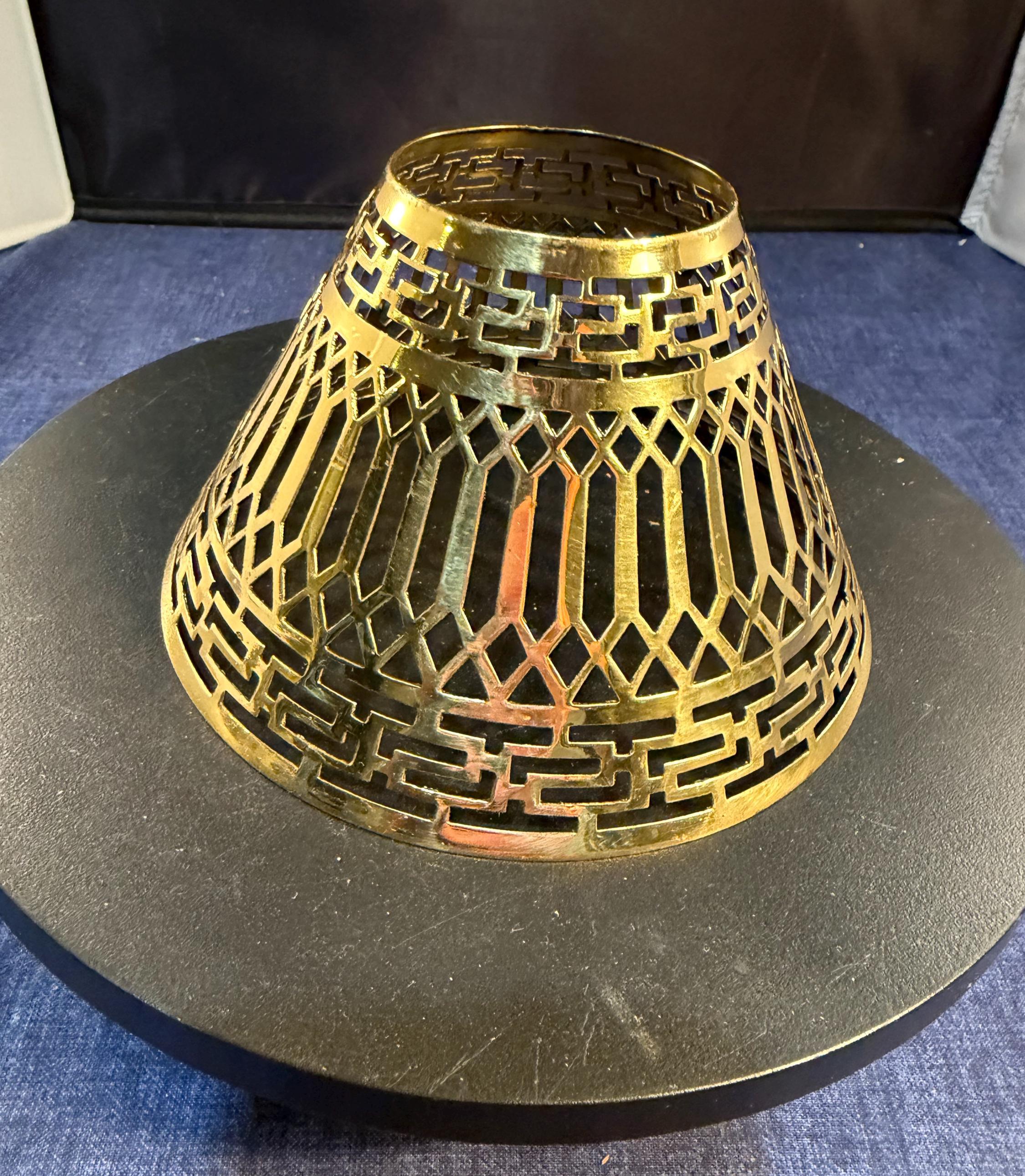 レトロなランプ　高さ31センチ Vintage 1920s lamp shade - Etsy 日本