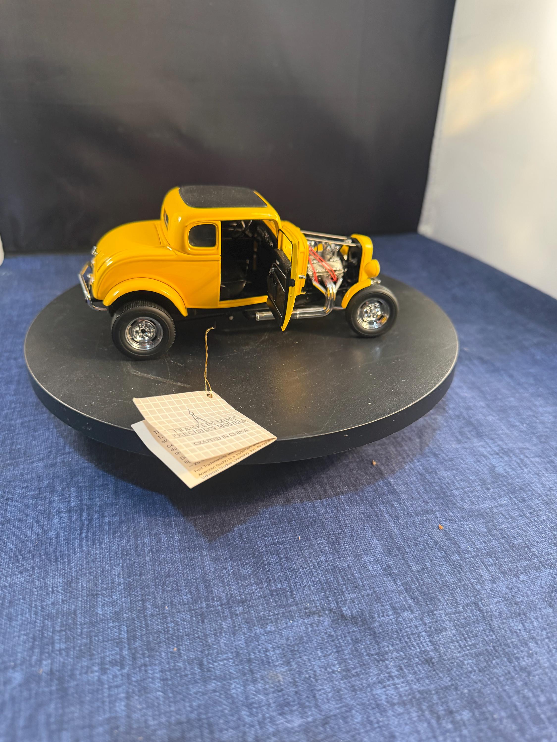 RARE Franklin Mint American Graffiti 32 Ford 5 Window Deuce Coupe