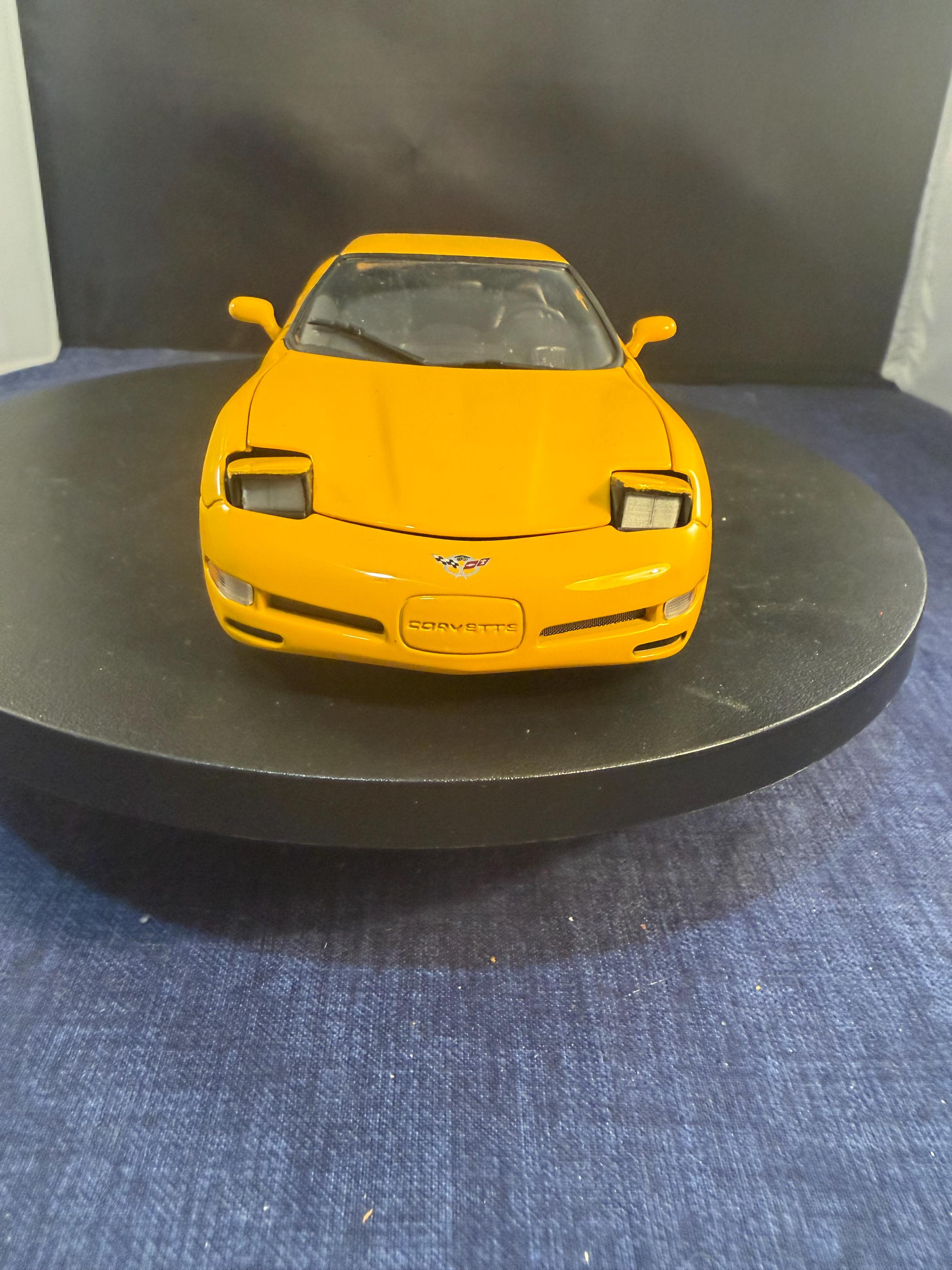 Franklin Mint 2003 Chevrolet Corvette Z06 Limited Edition Hardtop