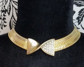 Chunky, Gold Metal Mesh, Polished & Rhinestone Bow Pendant, Vintage Choker Necklace Costume Jewelry sb