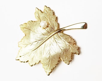 Vintage BROOCH Autumn Fall Gold Maple LEAF Pin with Pearl, Designer Signed Sarah Coventry Costume Jewelry Gift For Her