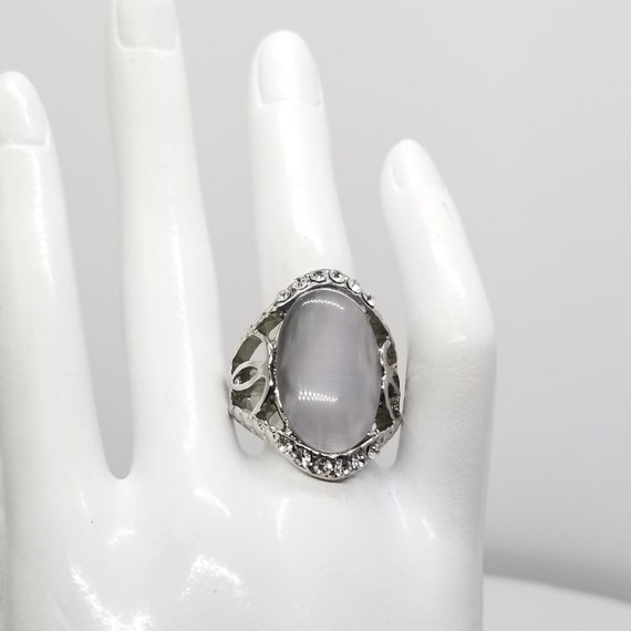 Bold Statement Ring, Large Oval Gray Lucite Glow … - image 2