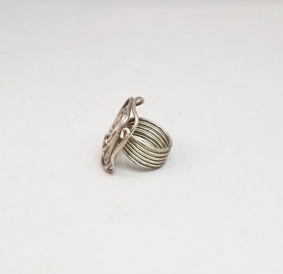 Vintage Silver Tone Wire Wrap Ring: Bold Costume … - image 4