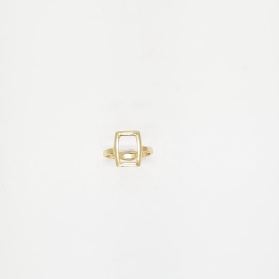 Vintage Minimalist Rectangle Gold Ring, Costume J… - image 4