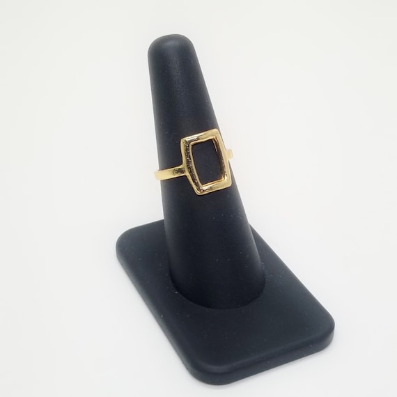 Vintage Minimalist Rectangle Gold Ring, Costume J… - image 6