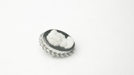 Sterling Silver Black White Glass Cameo 1950's Vi… - image 2