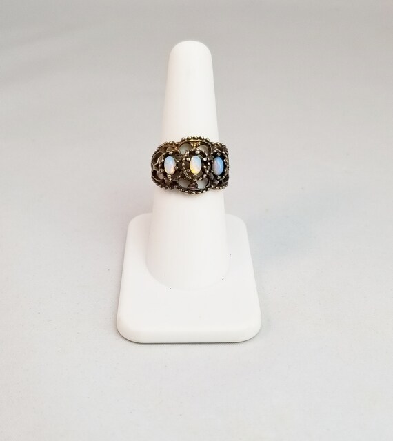 Vintage 1960's Ring, Blue Glass Moonstones Caboch… - image 9