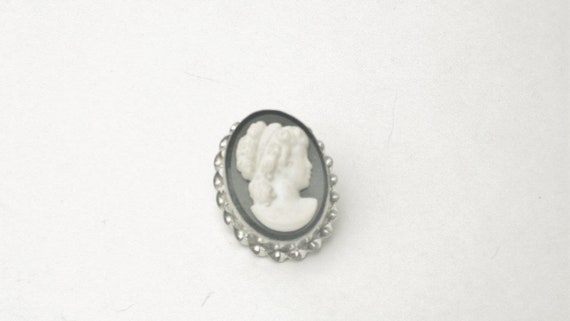 Sterling Silver Black White Glass Cameo 1950's Vi… - image 3