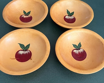 Munising Vintage Hand painted Bowl Set of 4