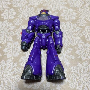 Disney Pixar Zurg 25cm große Actionfigur Buzz Lightjahre Nemesis 2021 Lila Bild 1