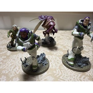 Buzz Lightyear Movie Characters Figure Lot of 7 – Disney Pixar Lightyear Toys image 2