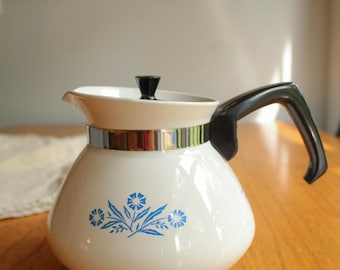 Vintage Corning Ware Blue Cornflower 6-cup Coffee pot/Tea pot