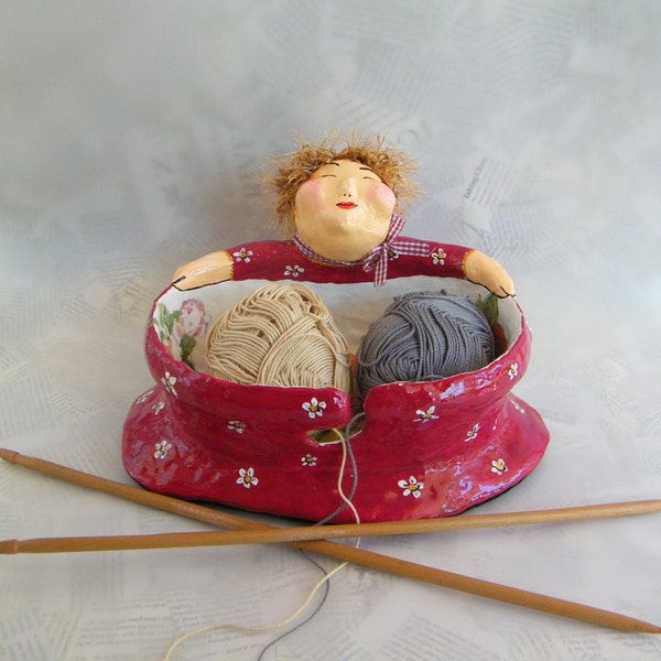 Yarn Bowl – Whimsical Knitting Bowl / Woman Crochet yarn Storage / Marsala Wool Organizer / Craft Supply / Grandma gift