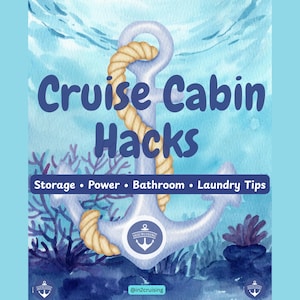 Puede incluir: Ilustración en acuarela con fondo azul que presenta un ancla blanca con una cuerda enrollada. El texto "Cruise Cabin Hacks" está sobre una pancarta con consejos para almacenamiento, energía, baño y lavandería. Tema náutico.