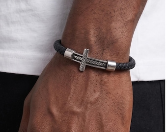 Bracelet croix en acier inoxydable, cadeau d'anniversaire, bracelet minimaliste, bracelet pour homme, cadeau personnalisé