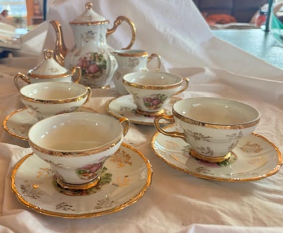 Japanese porcelain tea set