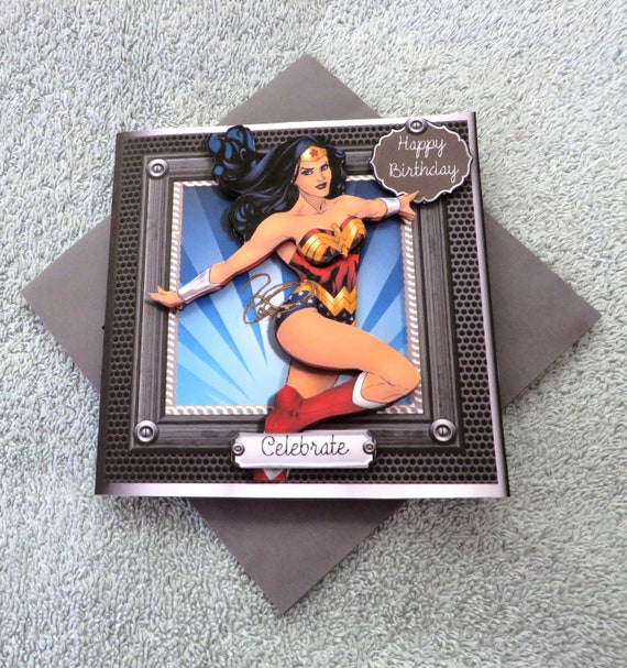 Carte Danniversaire Wonder Woman Faite A La Main Etsy Carte Danniversaire Wonder Woman Faite A La Main Etsy