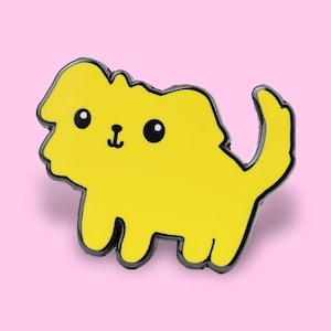Golden Retriever Enamel Pin • Cute Dog Lover Badge - Animal Lapel Pin - Friendly Dog Pin - Dog Gift - Quirky Pet Accessory