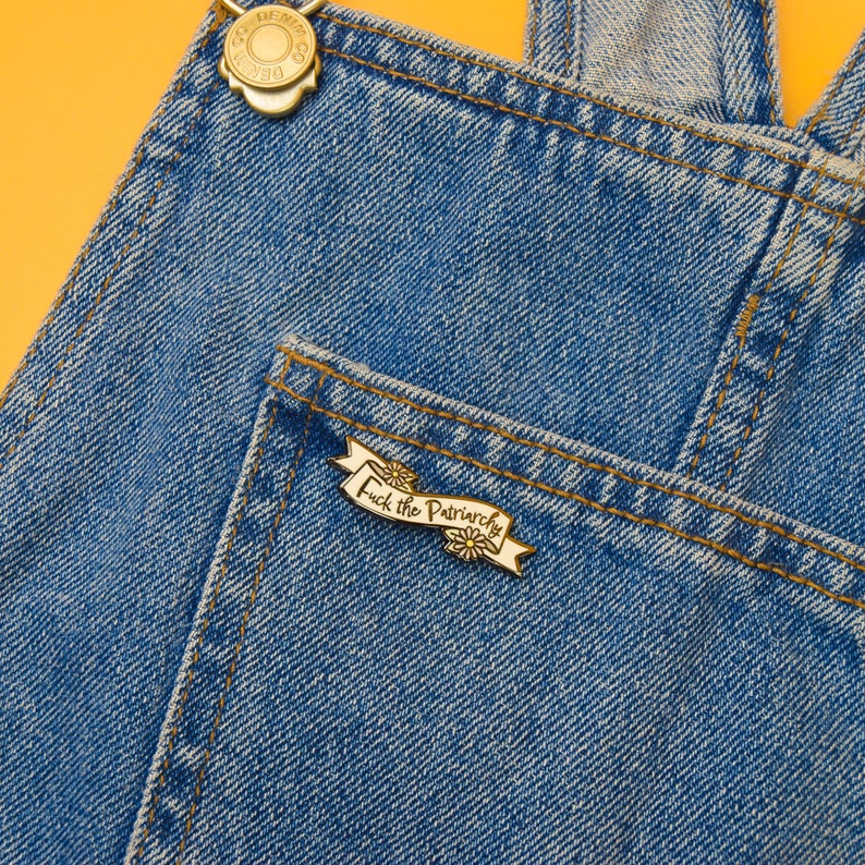 Pin esmaltado "Fuck The Patriarchy" / Broche de esmalte duro sin níquel / Insignia feminista Riot Grrrl imagen 3