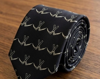 Black Anesthesia Neck Tie: Anesthesiologist, CRNA, SRNA, CAA gift, Black Tie, Laryngoscope