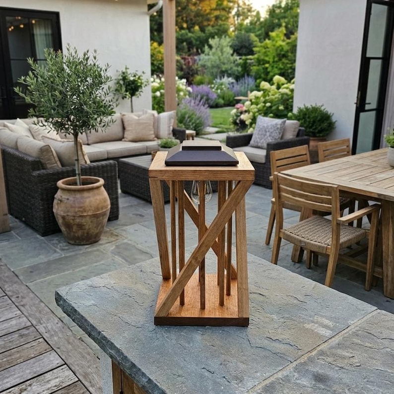 Lanterne solaire en bois, éclairage de terrasse extérieur, LED chaude, décoration de jardin rustique image 5