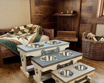 Gamelle surélevée personnalisée pour chien, mangeoire en bois de ferme, porte-nom personnalisé pour animal de compagnie