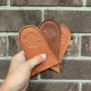 Leather Skillet Handle Cover Pot Holder Cast Iron Skillet Handle Cover | Lodge | Griswold Cast Iron Kitchenware | Leather Kitchen Pot Holder