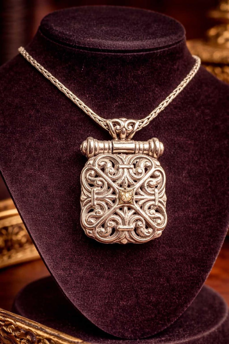 Brighton Silver Tone Foxtail Chain Pendant Necklace Ornate Square Scroll Design Signed 19g