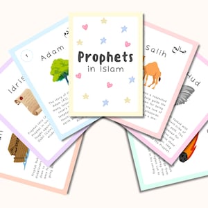 Peut inclure: Ensemble de cartes éducatives colorées sur le thème des "Prophètes de l'Islam". Chaque carte présente le nom d'un prophète en anglais et en arabe, avec une illustration et une brève description. Les cartes sont disposées en éventail.