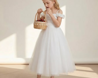 Vestido de niña de flores de tul blanco, tirantes florales con escote Bardot, forro de algodón.