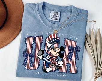 Comfort Colors レトロミッキーアメリカ250周年記念シャツ、1776–2026愛国Tシャツ、アメリカ建国500周年記念Tシャツ、アメリカ誕生日クルーネック