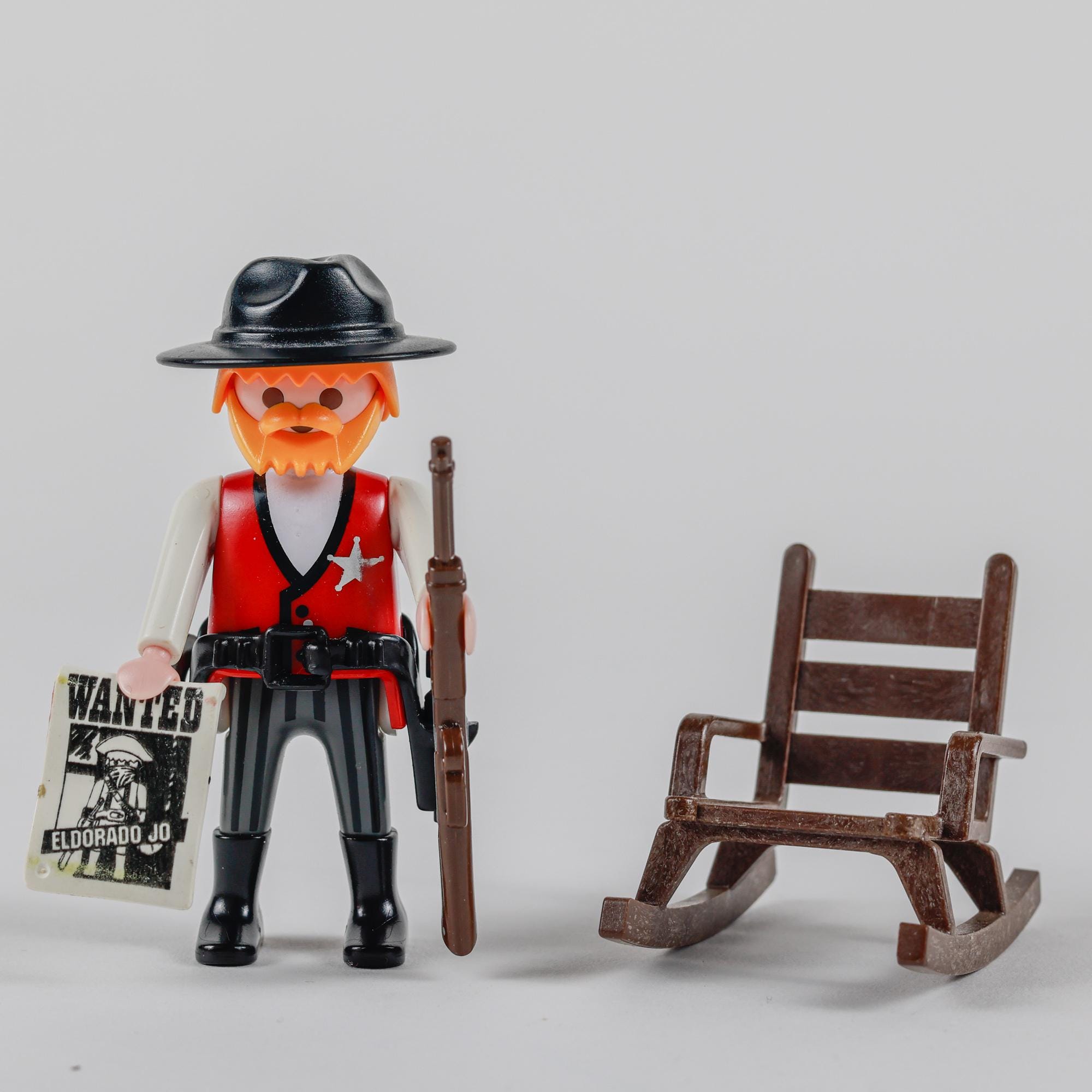 Playmobil 7661 Western Sheriff Figure Rocking Chair Guns Wanted