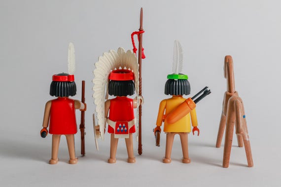 【未使用】プレイモービル playmobil 5252 アメリカインディアン Vintage Playmobil Native American Figures With Totem Horse
