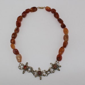 Vintage agate beaded necklace