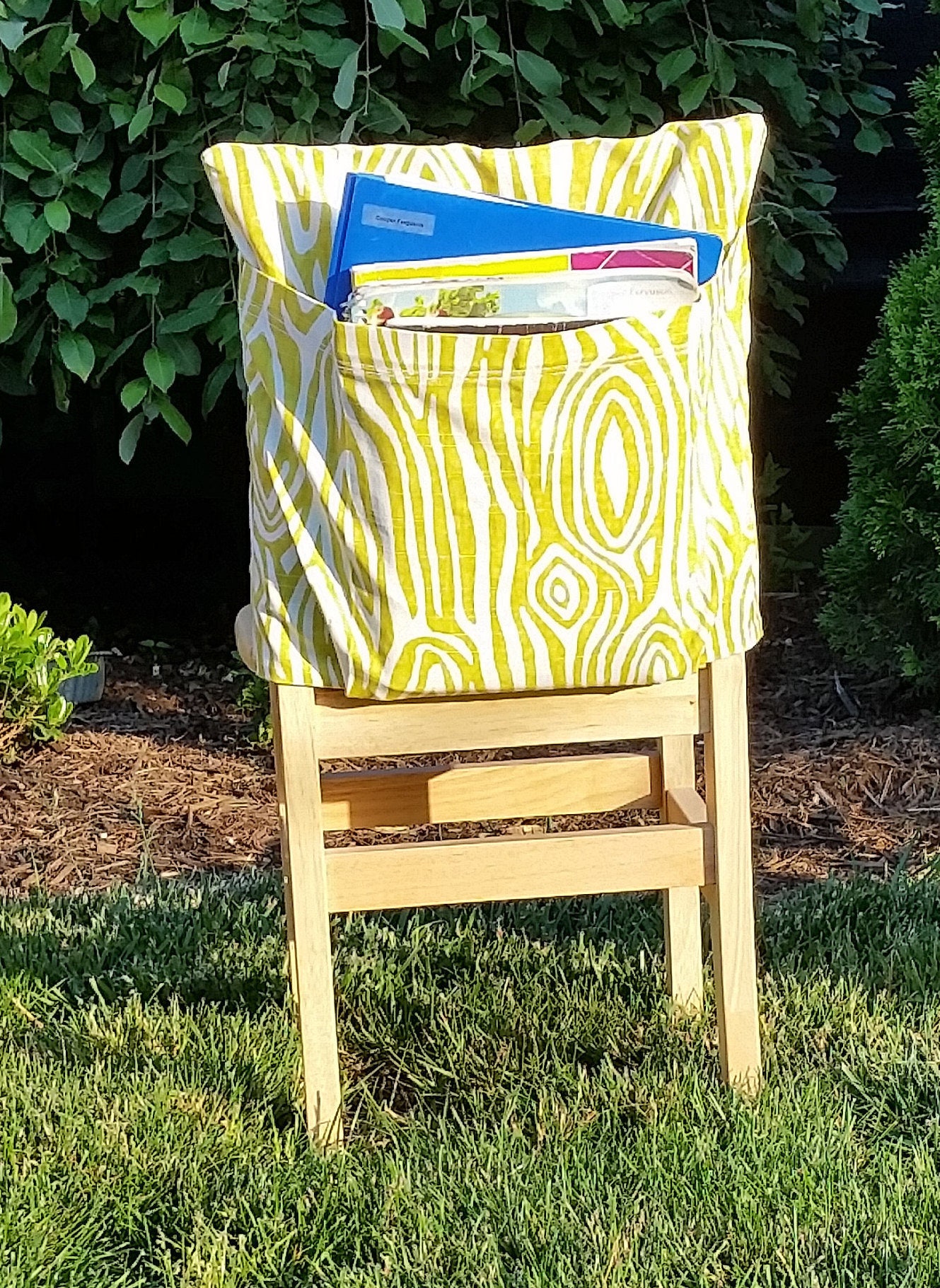 14 Inch Yellow Willow Value Chair Pockets Seat Sacks