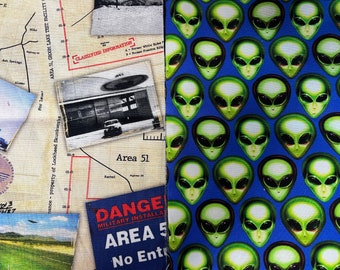 Area 51 Fabric / 2 pc Fat Quarter Bundle / Robert Kaufman