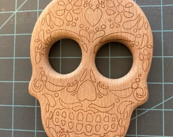 day of the dead SUGAR SKULL family // Natural Beech Wood Toy // Baby Teething // optional personalization on BACK of toy