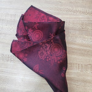 Pocket Square | double side pure Vietnamese silk| red wine and deep burgundy